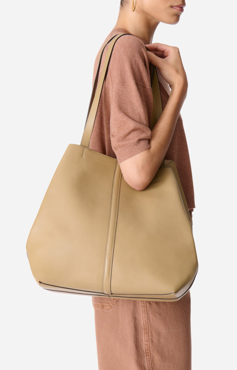 LARGE LEATHER OLIVE DAILY TOTE