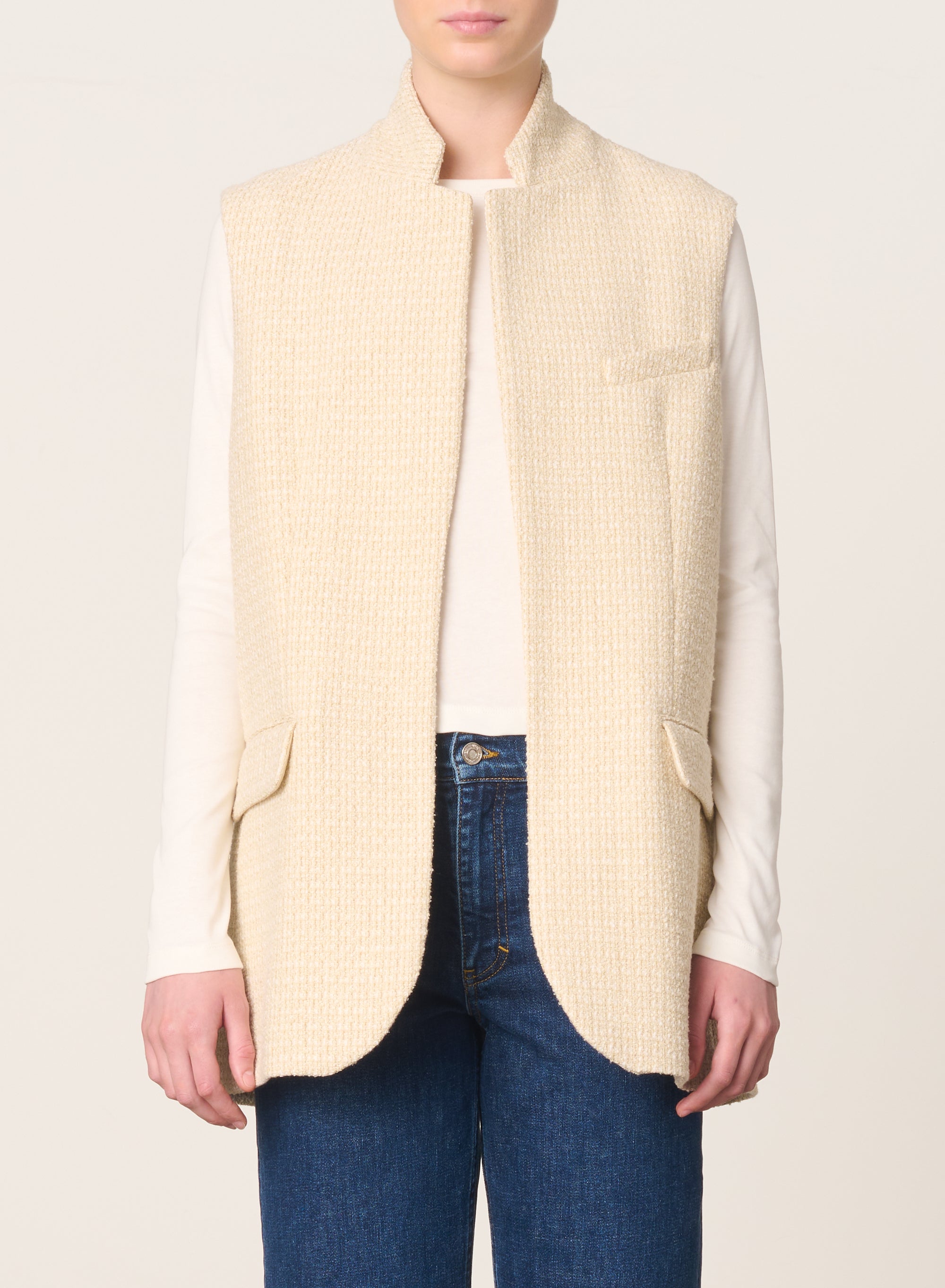 JUD SLEEVELESS JACKET