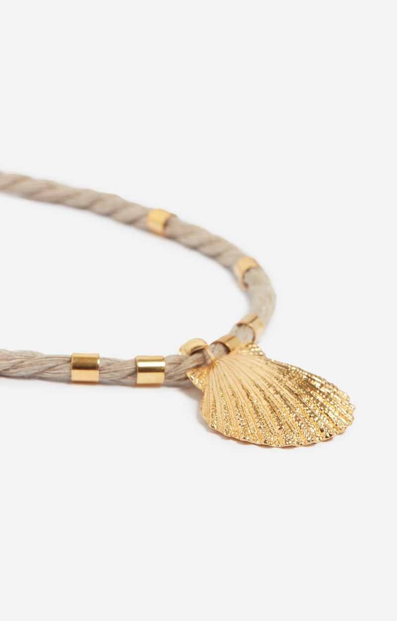 SHELL PENDANT BRASS NECKLACE