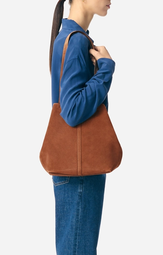 SMALL CALF LEATHER BISCUIT DAILY TOTE