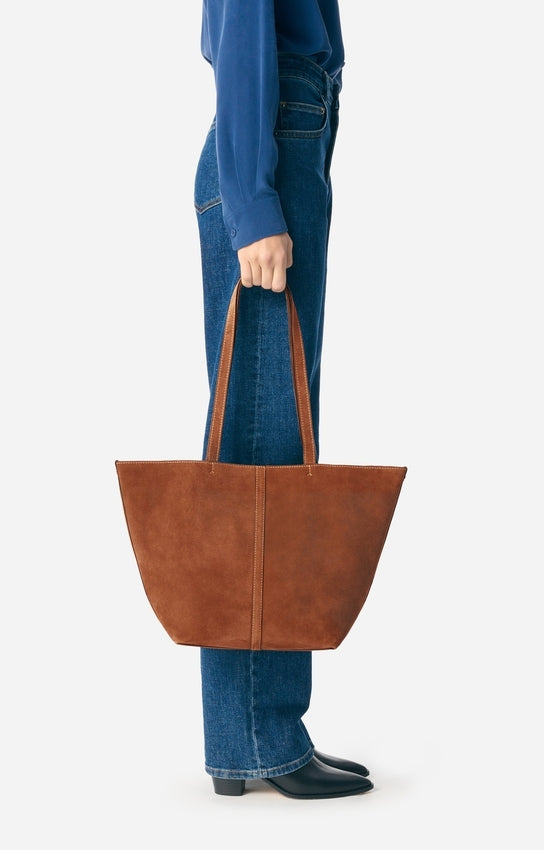 SMALL CALF LEATHER BISCUIT DAILY TOTE