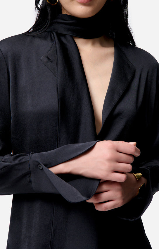 FILIPINA BLACK SHIRT