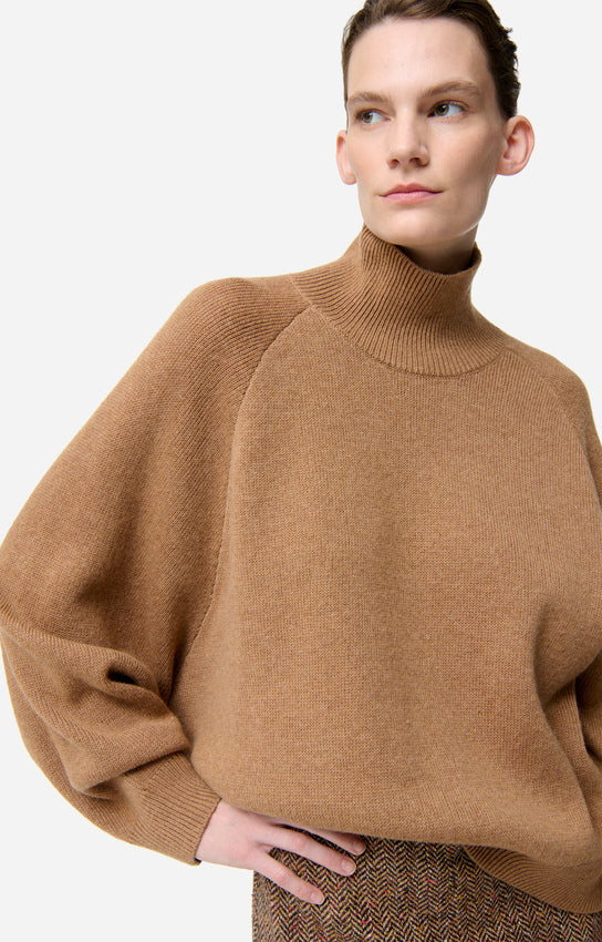 FRENE CAMEL WOOL TURTLENECK