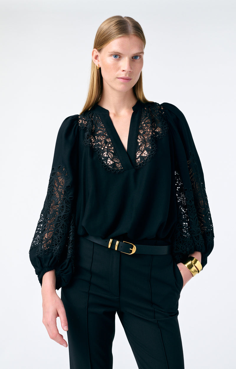 BELL BLACK BLOUSE
