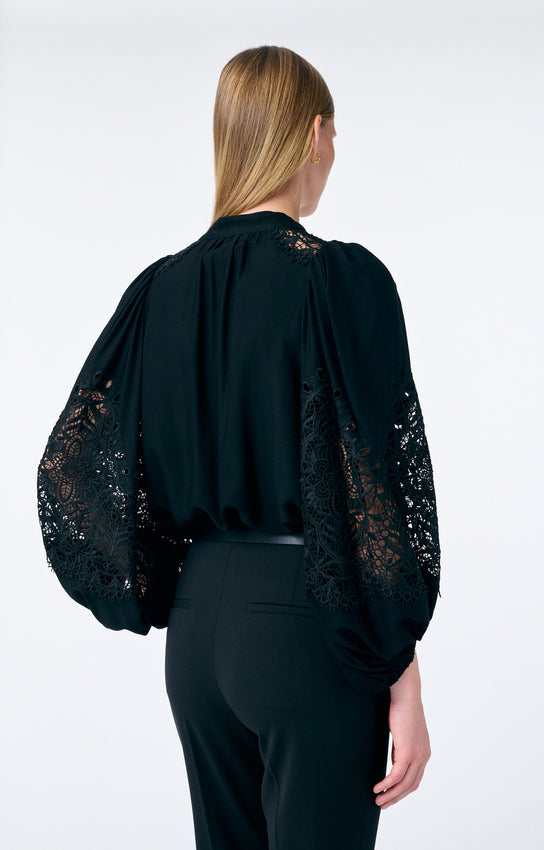 BELL BLACK BLOUSE