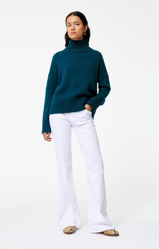 MALO PEACOCK BLUE SWEATER