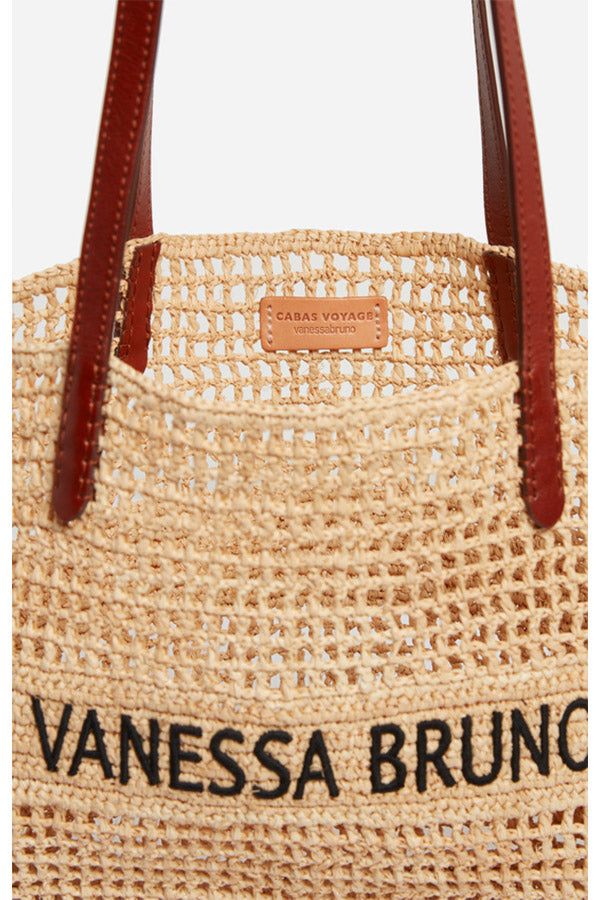 RAFFIA SAND BASKET