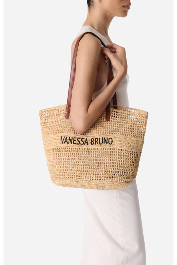 RAFFIA SAND BASKET