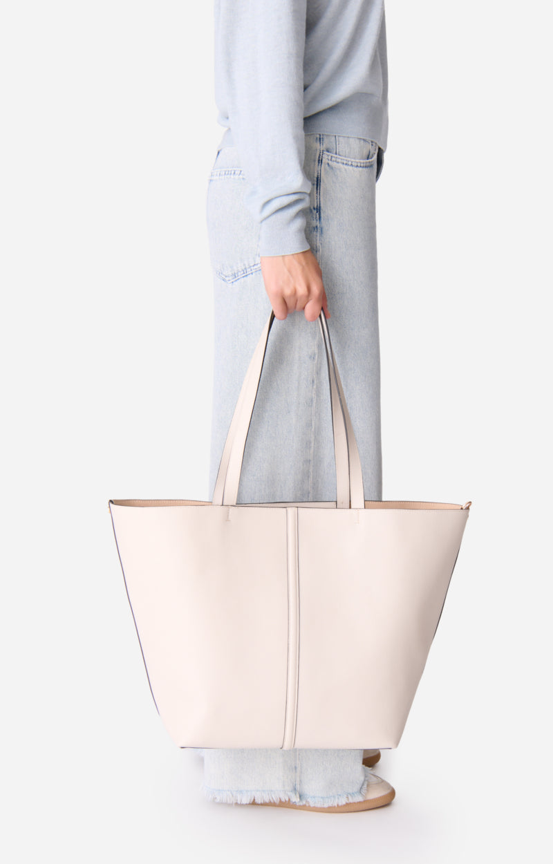 LARGE LEATHER IVORY DAILY TOTE
