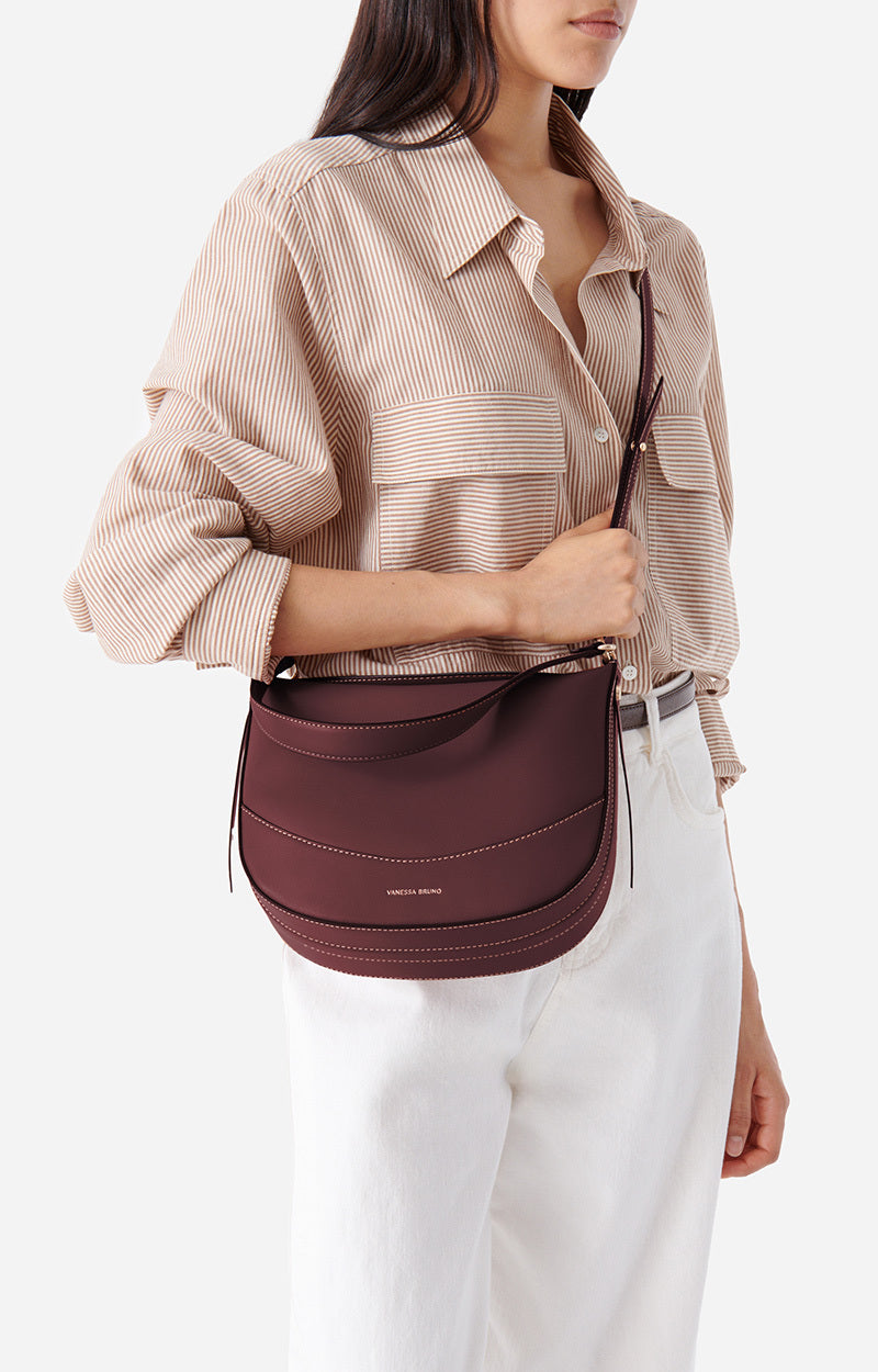 MEDIUM LEATHER BURGUNDY DAILY BAG