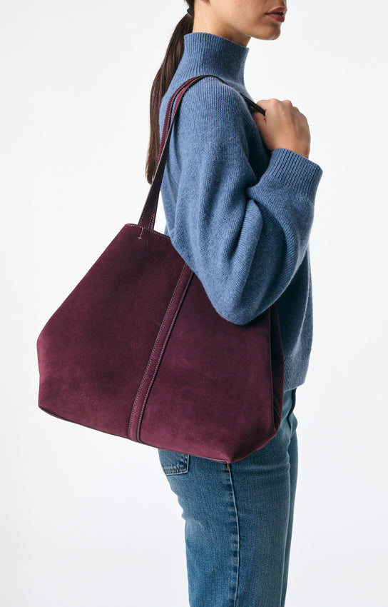 LARGE CALF LEATHER PLUM DAILY TOTE