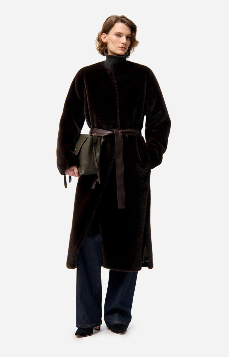 FLUFFY COAT