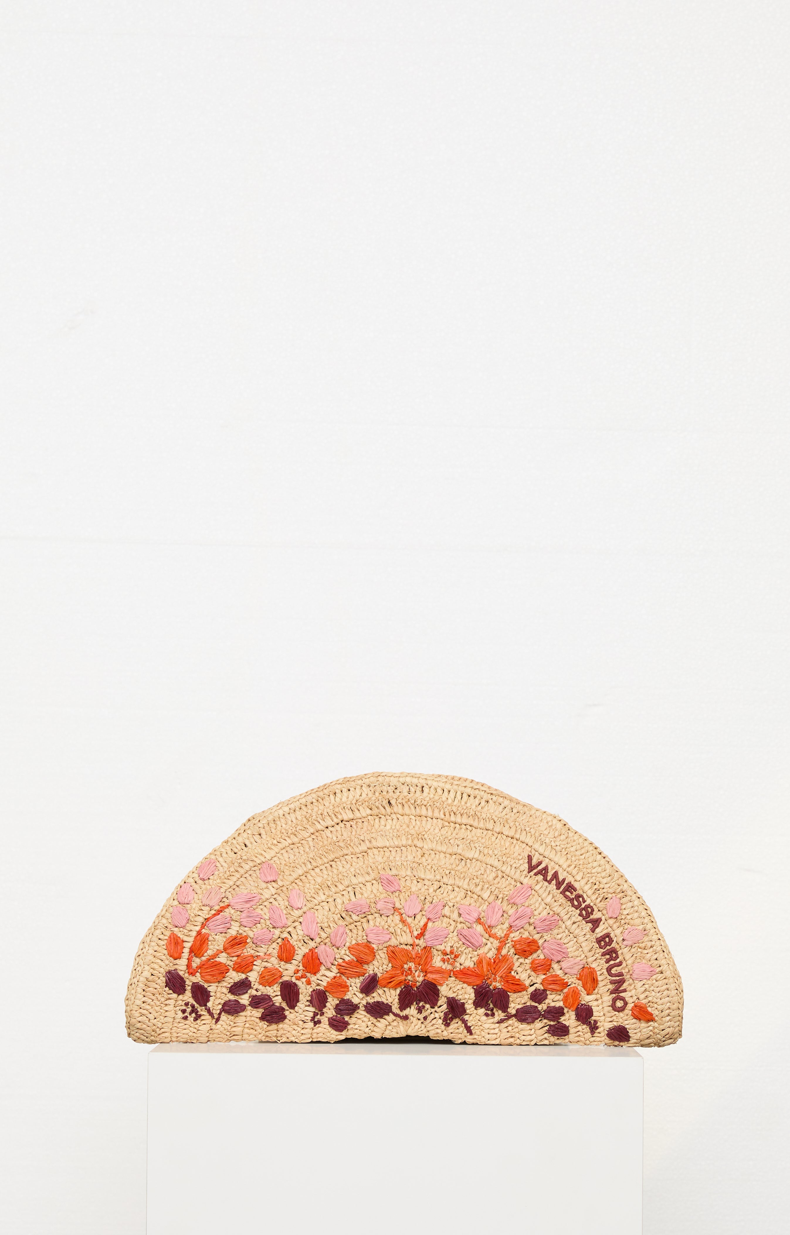EMBROIDERED RAFFIA CLUTCH BAG