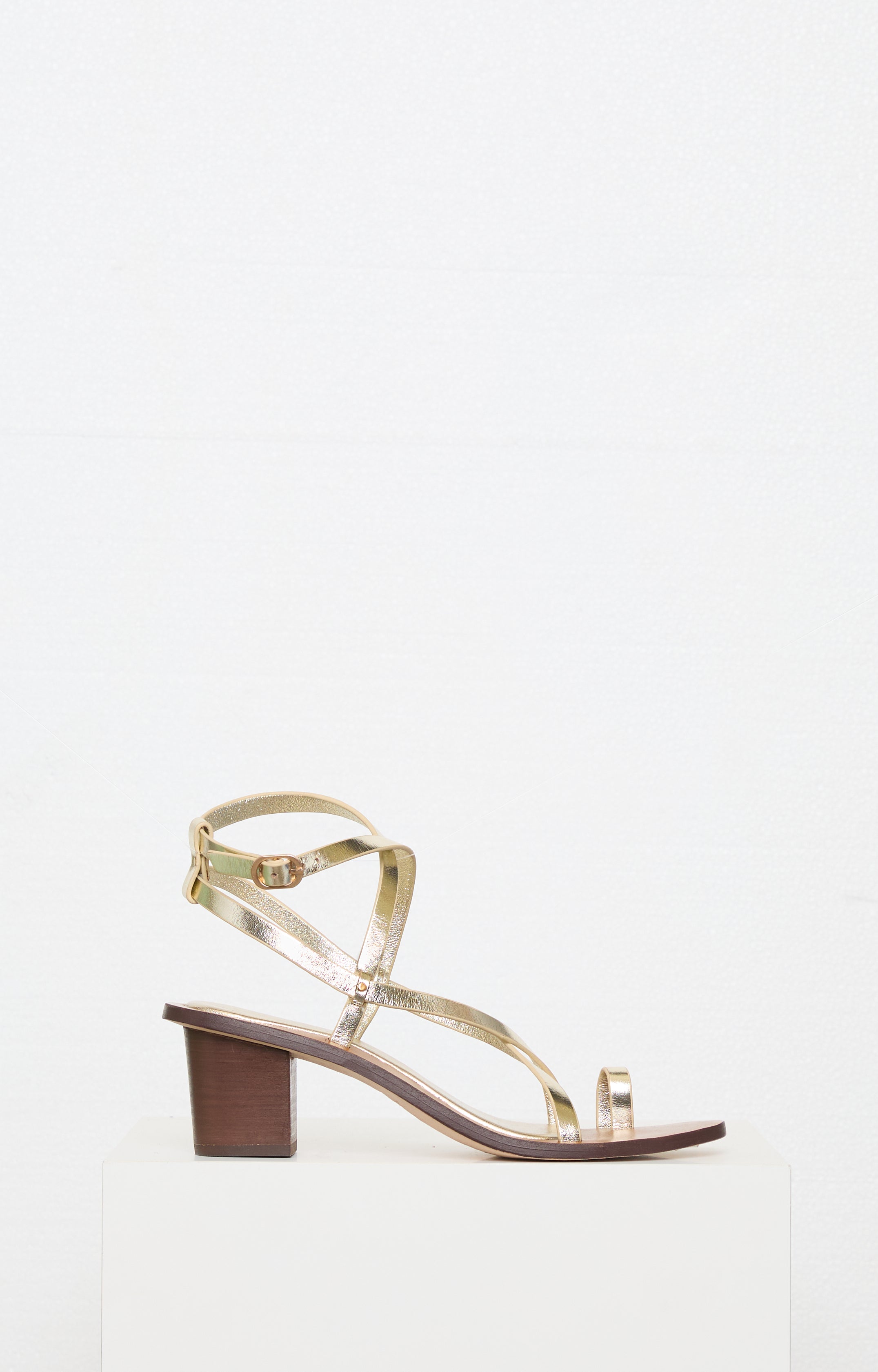 GOLDEN HEELED SANDAL